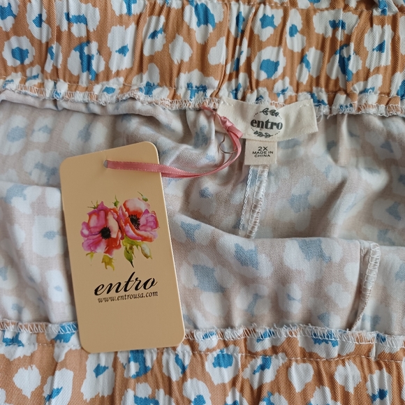 Entro High Waisted Wide Leg Leopard Pants - Picture 6 of 8